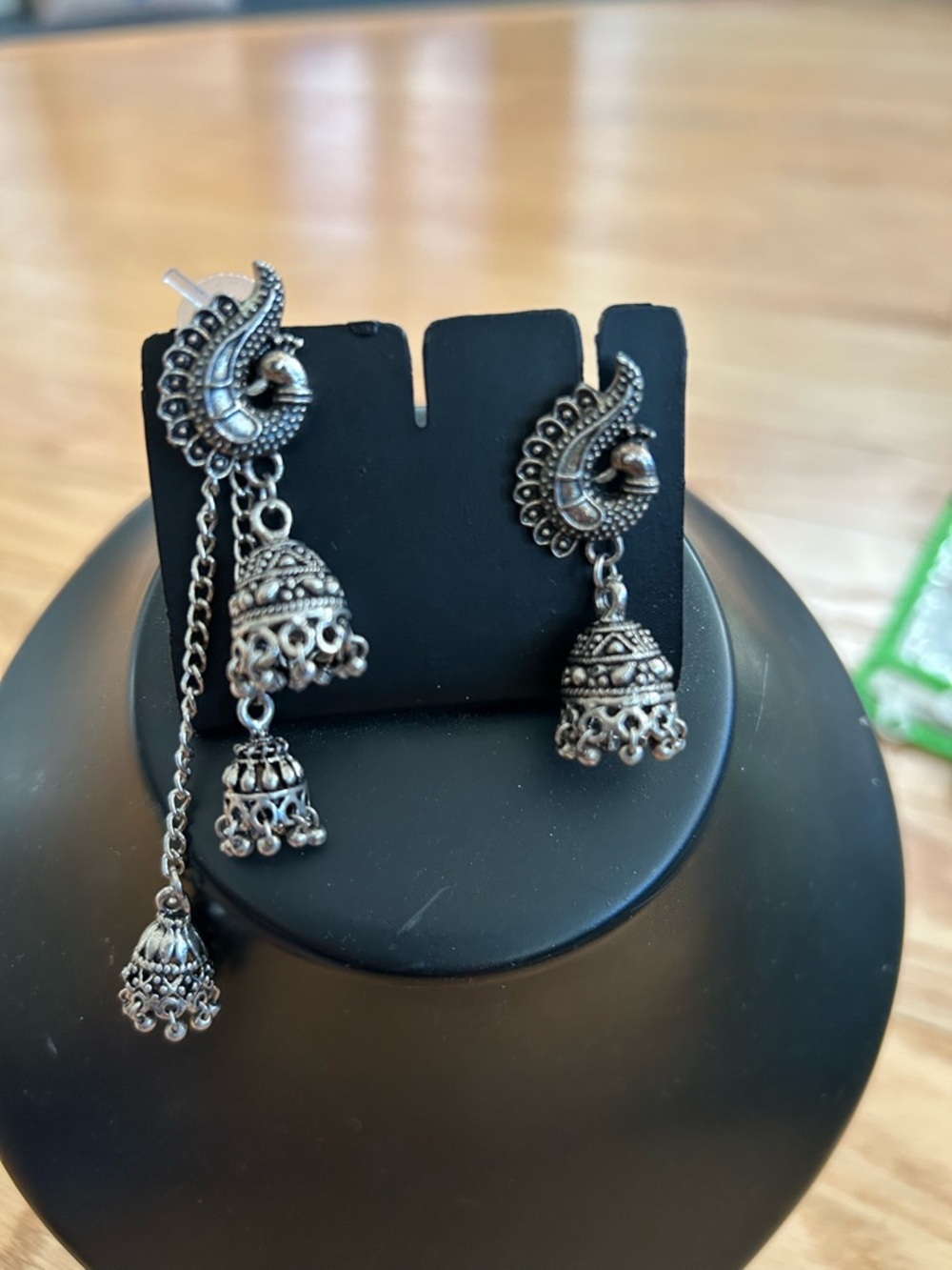 Jewelry - Picture 2 of 4
